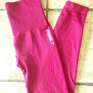 Gymshark high wasted leggings.